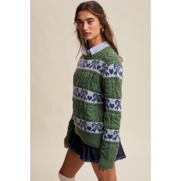 Green & Blue Cable Knit Hearts Bows Striped Knit Pullover Winter Casual Relaxed - Picture 2 of 3